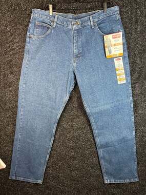 Wrangler Five Star Premium Men's Relaxed Fit Flex Denim Jeans Size 38x30